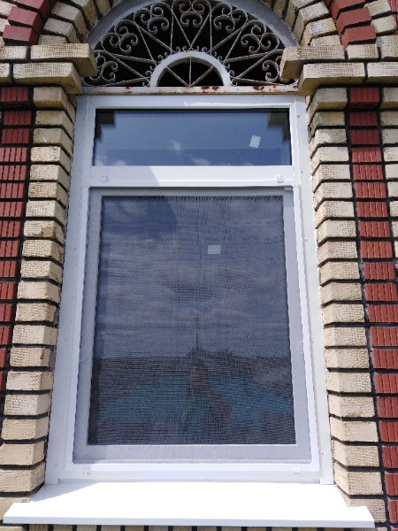 Пластиковое окно в доме - фото 2
